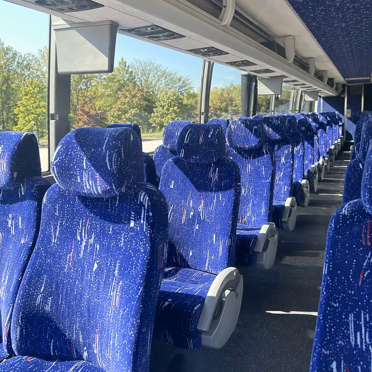 from pflugerville to dallas long distance charter bus rentals for groups heading north