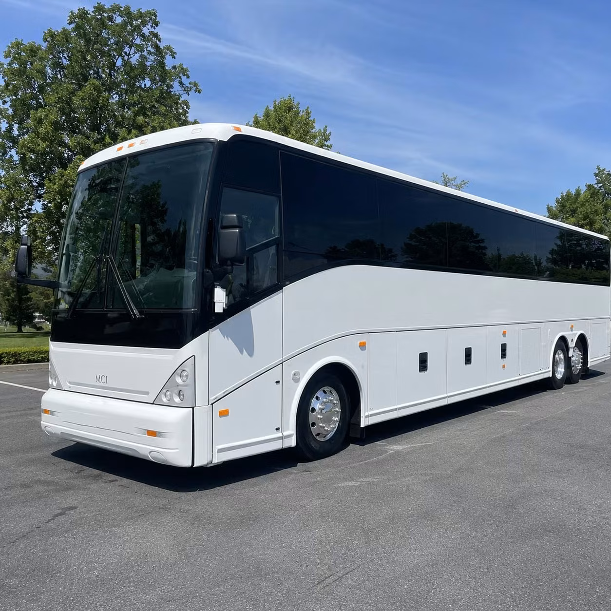 hotel to airport shuttles for pflugerville visitors and convention groups